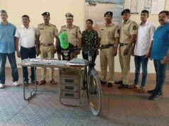 Hubali native arrested for robbery at mobile shop, accomplice absconding