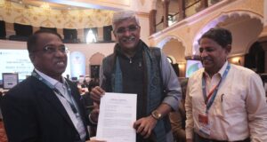 WRD Minister submits memorandum to Union Jal Shakti Minister over Mhadei diversion