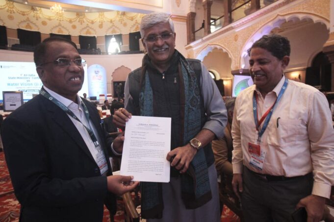 WRD Minister submits memorandum to Union Jal Shakti Minister over Mhadei diversion