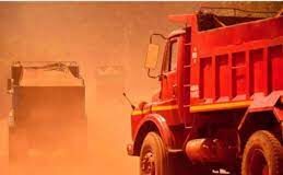 Villagers block mineral trucks at Pilgaon over road safety concerns