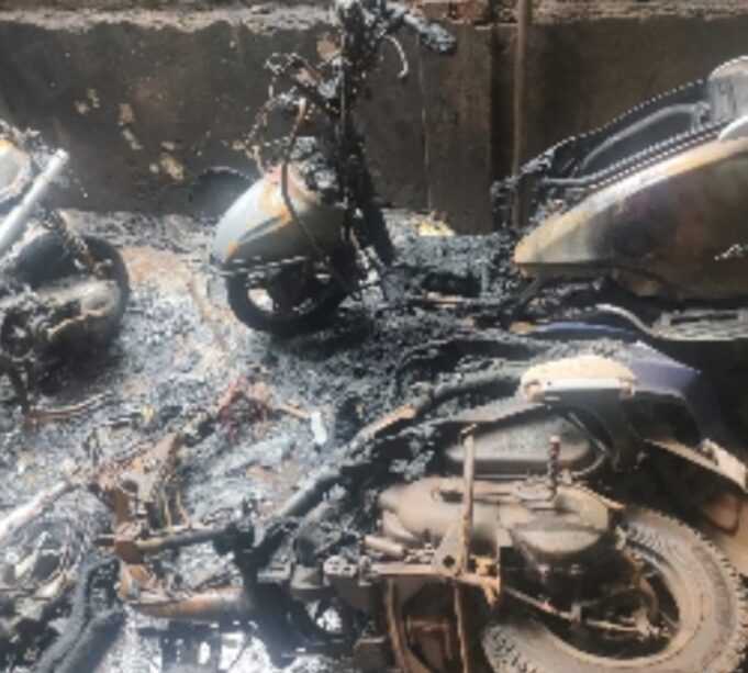 6 two-wheelers gutted in fire at Porvorim