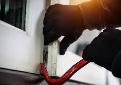 Three shops burgled in Margao; traders seek tighter night security