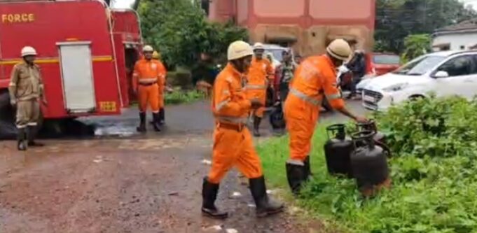 Flat in residential building catches fire at Guirim