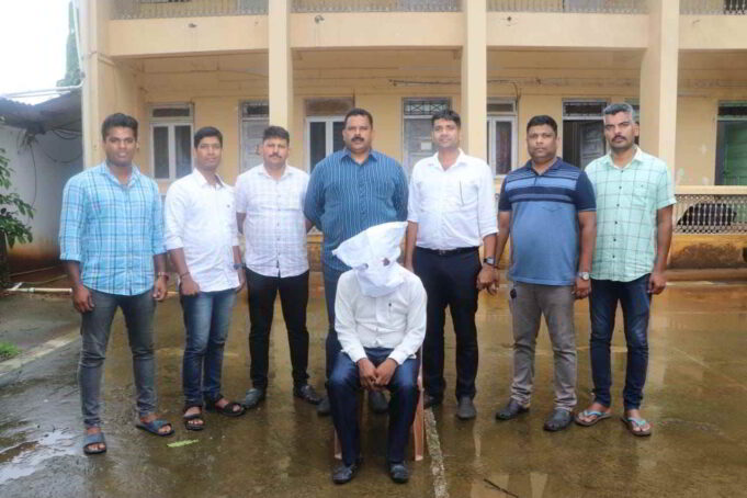 UP native farmer held with 5 Kg ganja