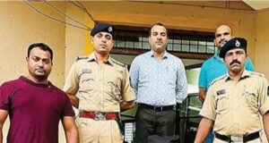 Sawantwadi native Post Master held for siphoning off Rs 8.37 lakh from Morjim Post Office