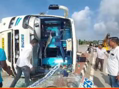 Bengalore to Panaji bus falls sideways at Agassaim; many passengers suffered simple injuries