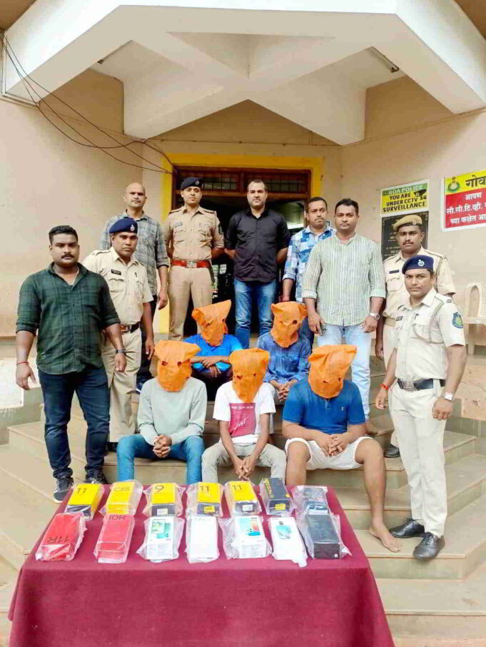 Five delivery staff arrested for stealing 21 phones worth Rs 4.81 lakh from Pernem firm