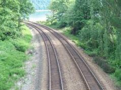 Man rescues 7-year-old after fall from moving train at Carambolim