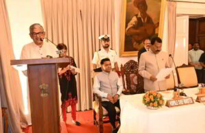 Nuvem MLA Aleixo Sequeira sworn-in as minister in Sawant cabinet