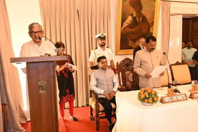 Nuvem MLA Aleixo Sequeira sworn-in as minister in Sawant cabinet
