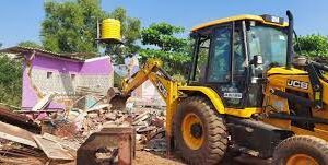 Sancoale Communidade begins demolition drive against 64 illegal houses on Communidade land