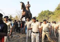 Tense situation in Sao Jose de Areal over Shivaji Maharaj statue; Minister mobbed, protestors lathicharged