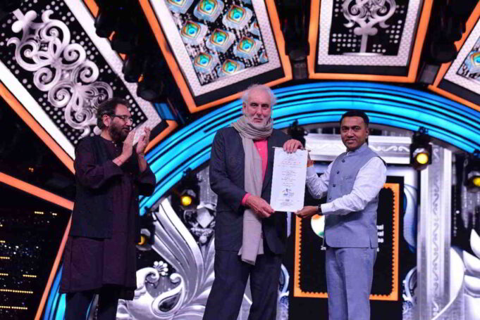 Renowned Australian Director Phillip Noyce honoured with Satyajit Ray Lifetime Achievement Award for Pioneering Cinematic Legacy