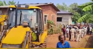 Demolition of ‘illegal’ Cuchelim houses in govt acquired Communidade land commences