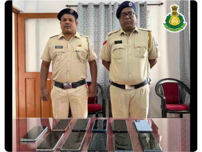 Konkan Railway Police seize 11 mobile phones from Karnataka native at Margao Railway Station