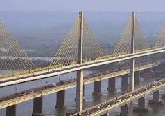Old Mandovi bridge thrown open for vehicular traffic