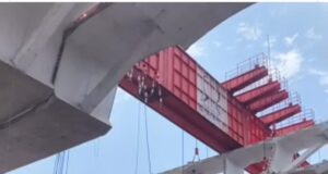 Guirim: Segment of under-construction elevated corridor collapses, two injured