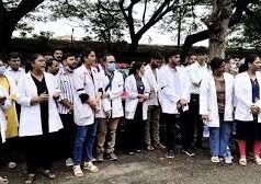 GMC doctors call off strike after CM Pramod Sawant’s intervention