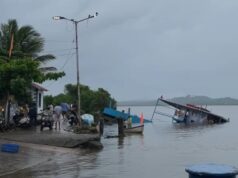 Ferry that sank at Chorao jetty yet to be refloated