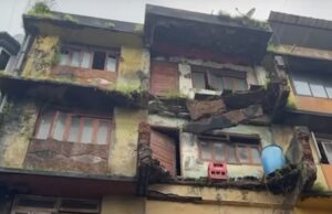 Two balconies of dilapidated Vasco building collapse; No casualties Reported