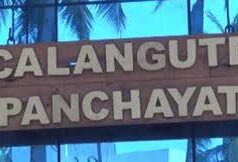 Calangute panchayat demolishes encroachments along road at Gauravaddo