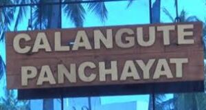 Calangute panchayat demolishes encroachments along road at Gauravaddo
