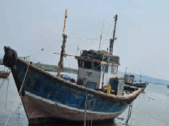 Fishing canoe from Talpona traced at Ankola; crew safe