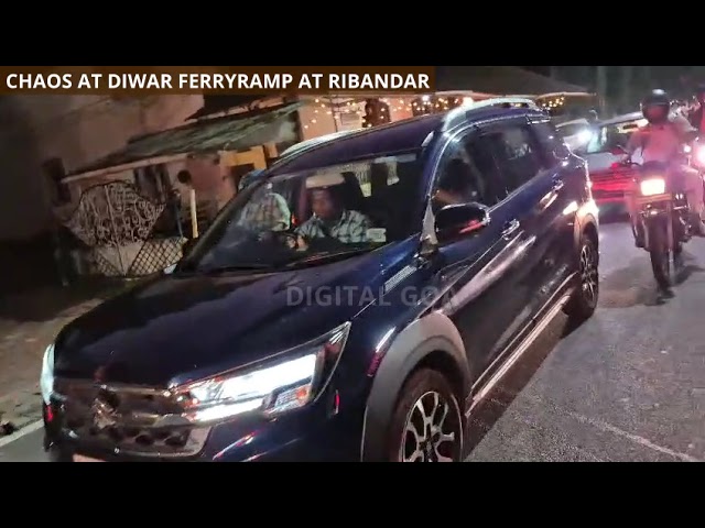 Chaos at Diwar Ferry Ramp in Ribandar as the Old Goa–Diwar ferry service is suspended