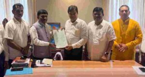 ST leaders submit memorandum to BJP chief, seek early implementation of reservation