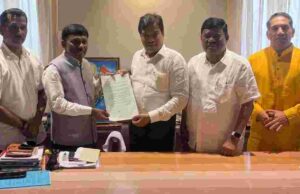 ST leaders submit memorandum to BJP chief, seek early implementation of reservation