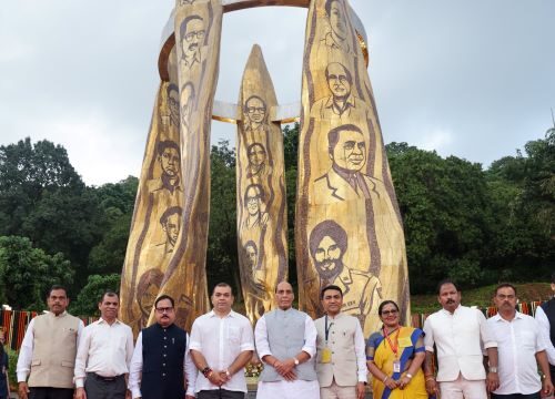 Defence Minister Rajnath asks CM to ensure no Goa Liberation martyr goes unrecognised