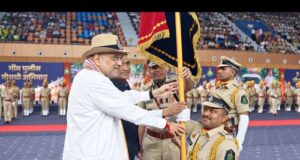 Amit Shah presents President’s Colour to Goa Police