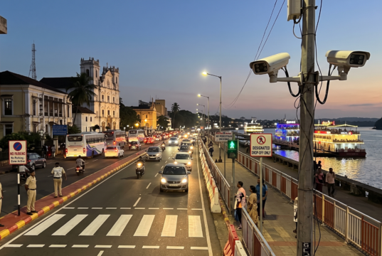 High Court orders barricades, pedestrian signals and parking curbs to ease Panaji traffic